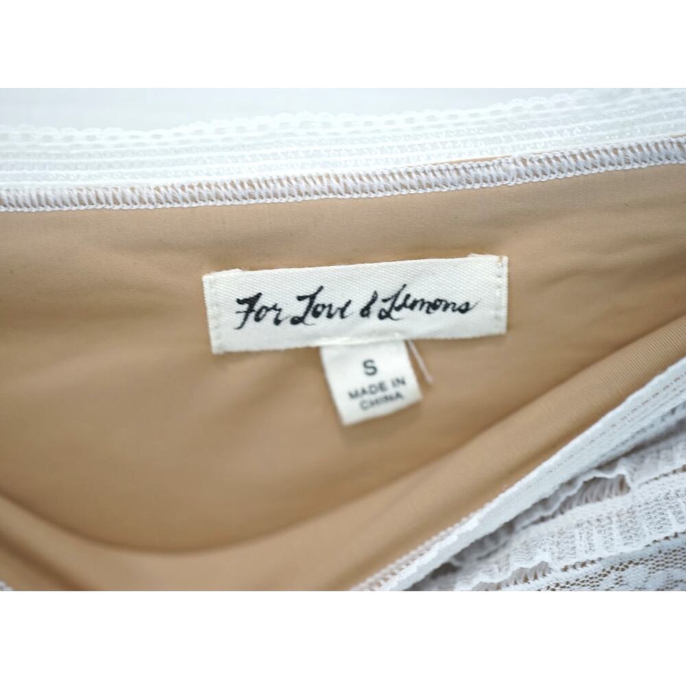 For Love & Lemons - Mini High Waist Skirt in White & Nude Ruffle Lace / Size S - Picture 4 of 4